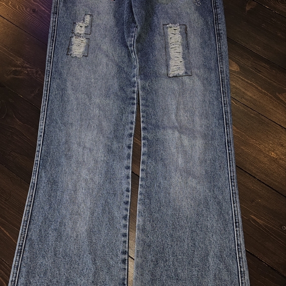 Vintage Hollywood studio bedazzled jeans - Picture 2 of 9